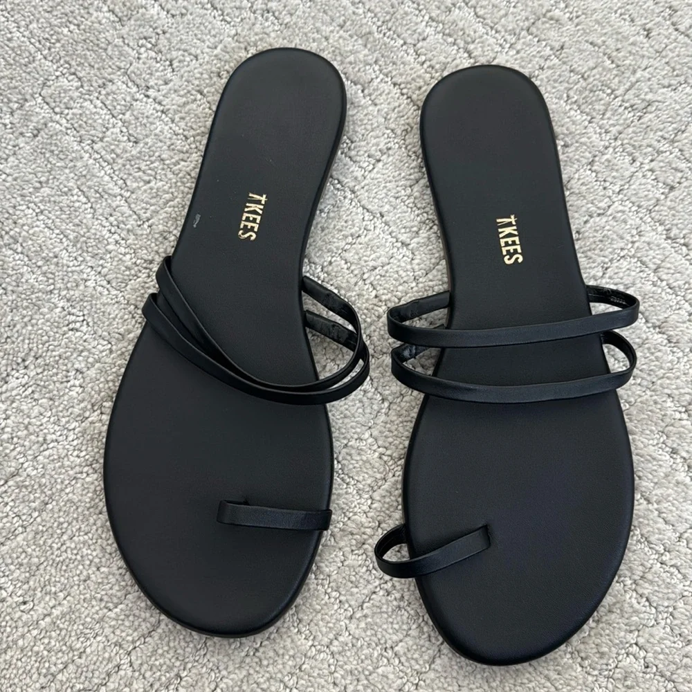 NWOT TKEES “Gemma” Sandals black slip on slide strappy - Picture 3 of 9